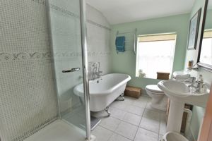 Photo 14- click for photo gallery